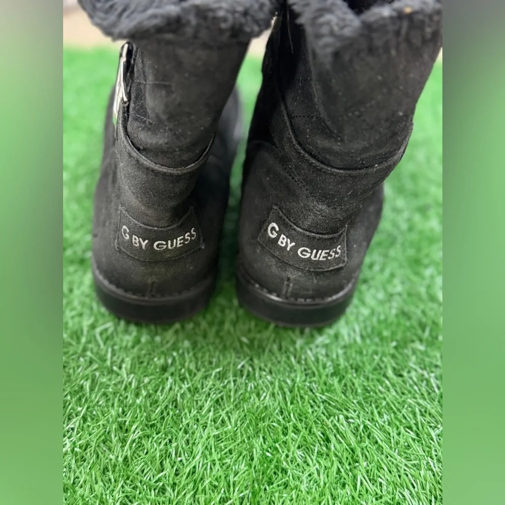 G by guess Women's Black‎ Fur-Lined Boots size 8.5